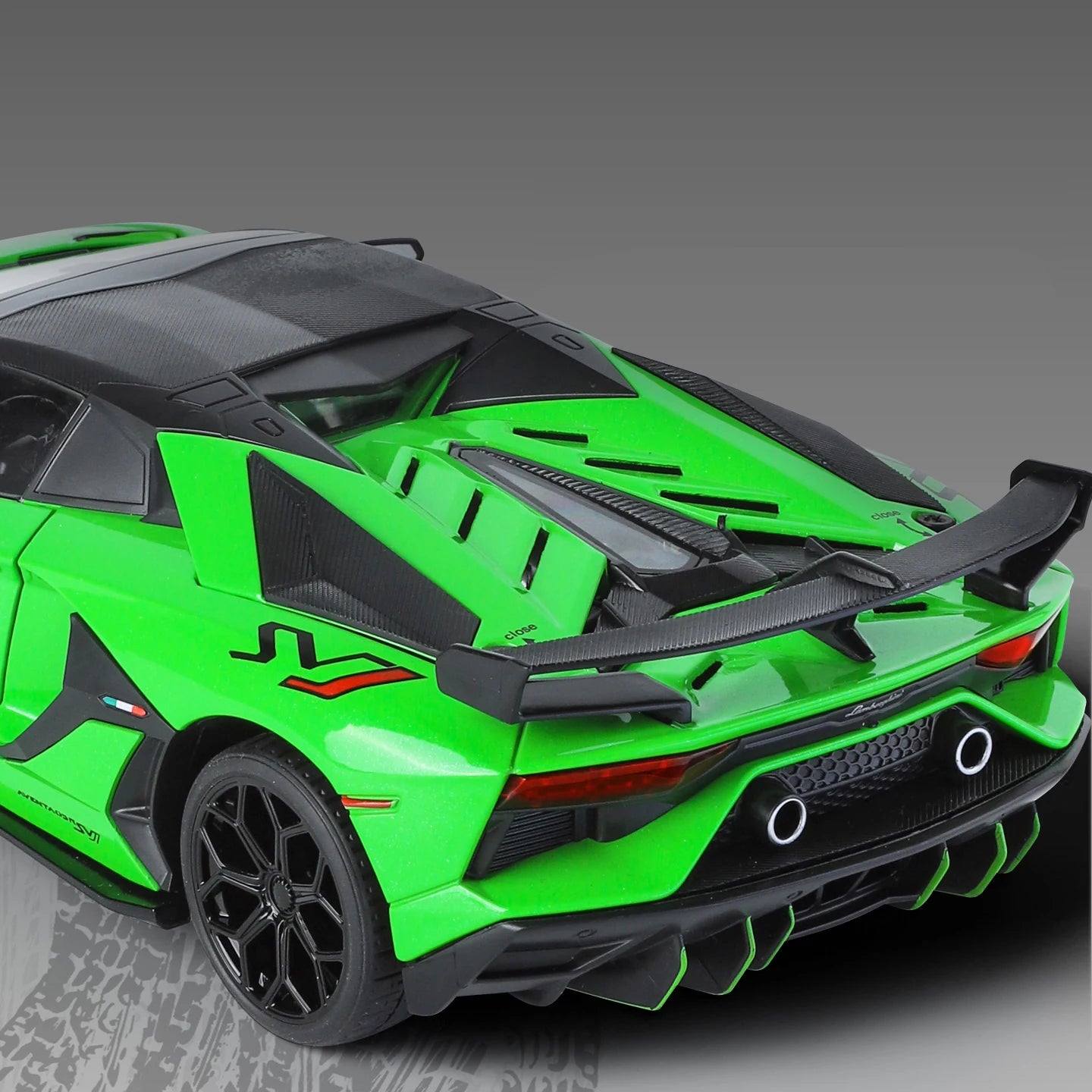 1:18 Lamborghini Aventador SVJ63